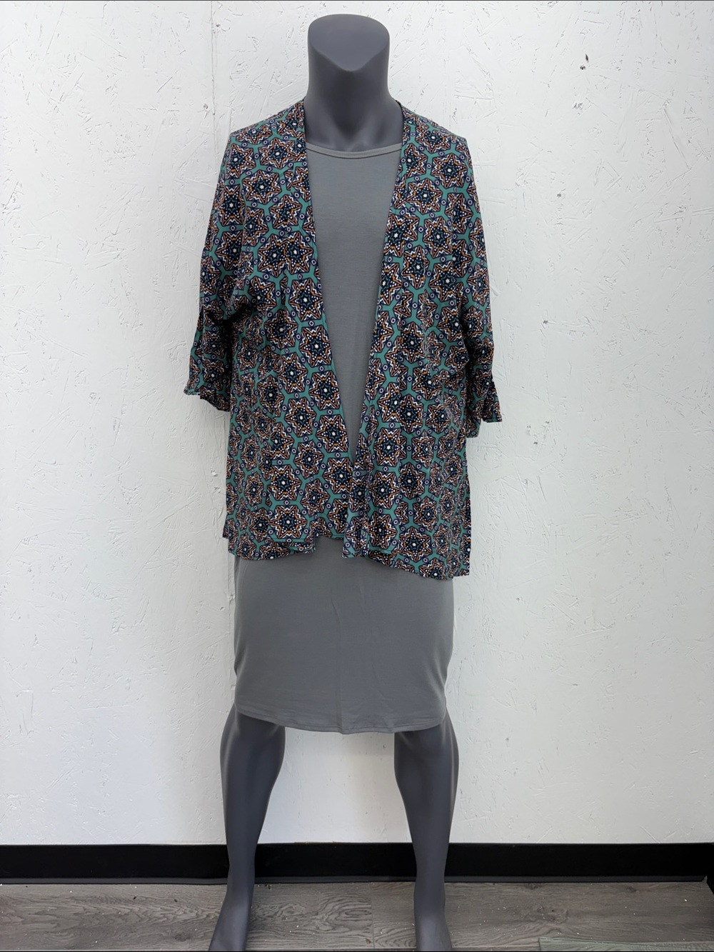 LuLaRoe Kimono Teal Multi